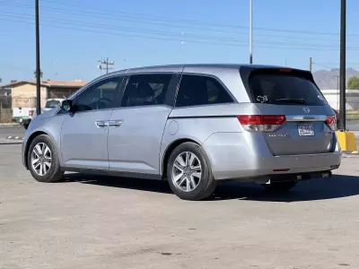 Honda Odyssey Minivan 2016