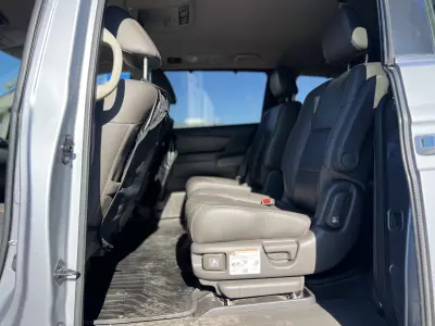 Honda Odyssey Minivan 2016