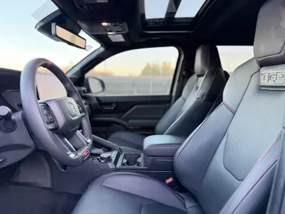 Toyota Tacoma Pick-Up 2025