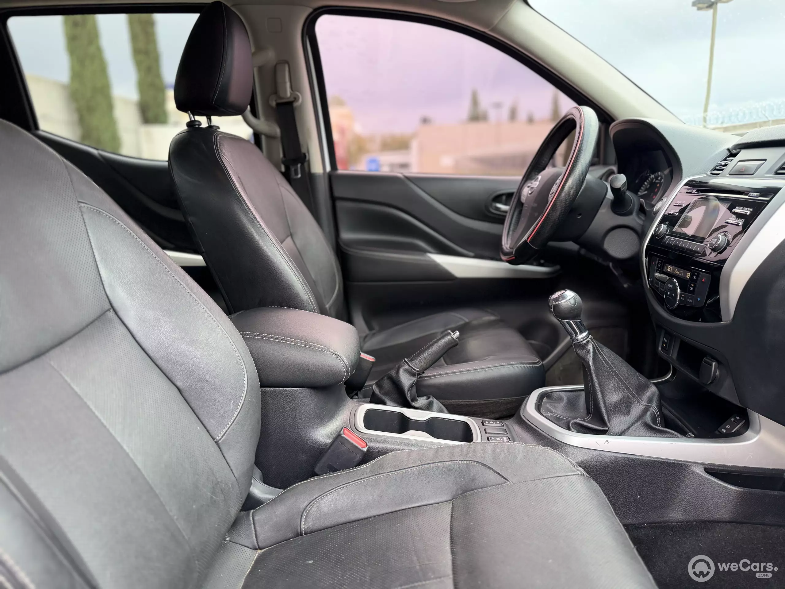 Nissan Frontier y NP 300 Frontier Pick-Up