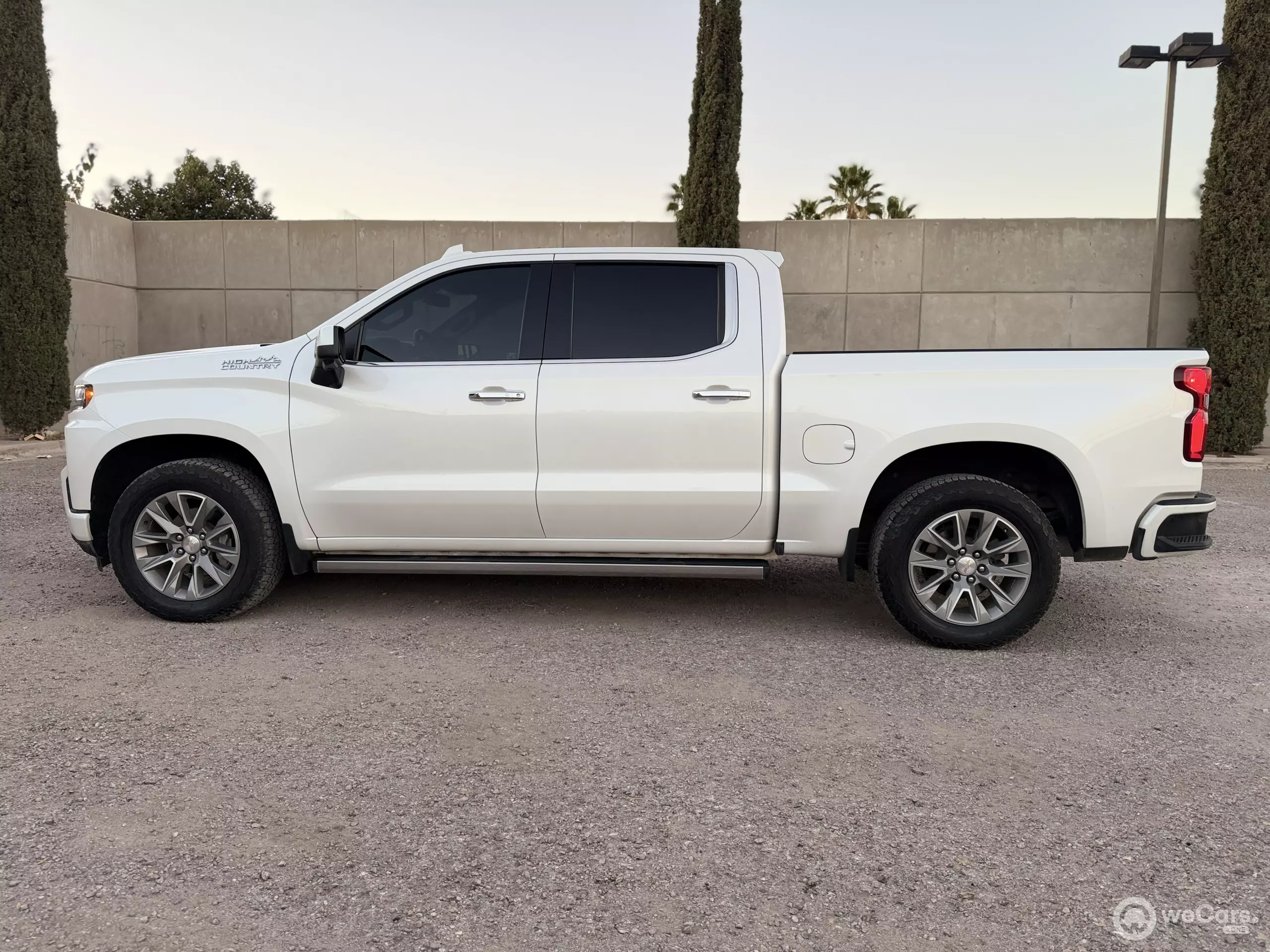 Chevrolet Cheyenne Pick-Up