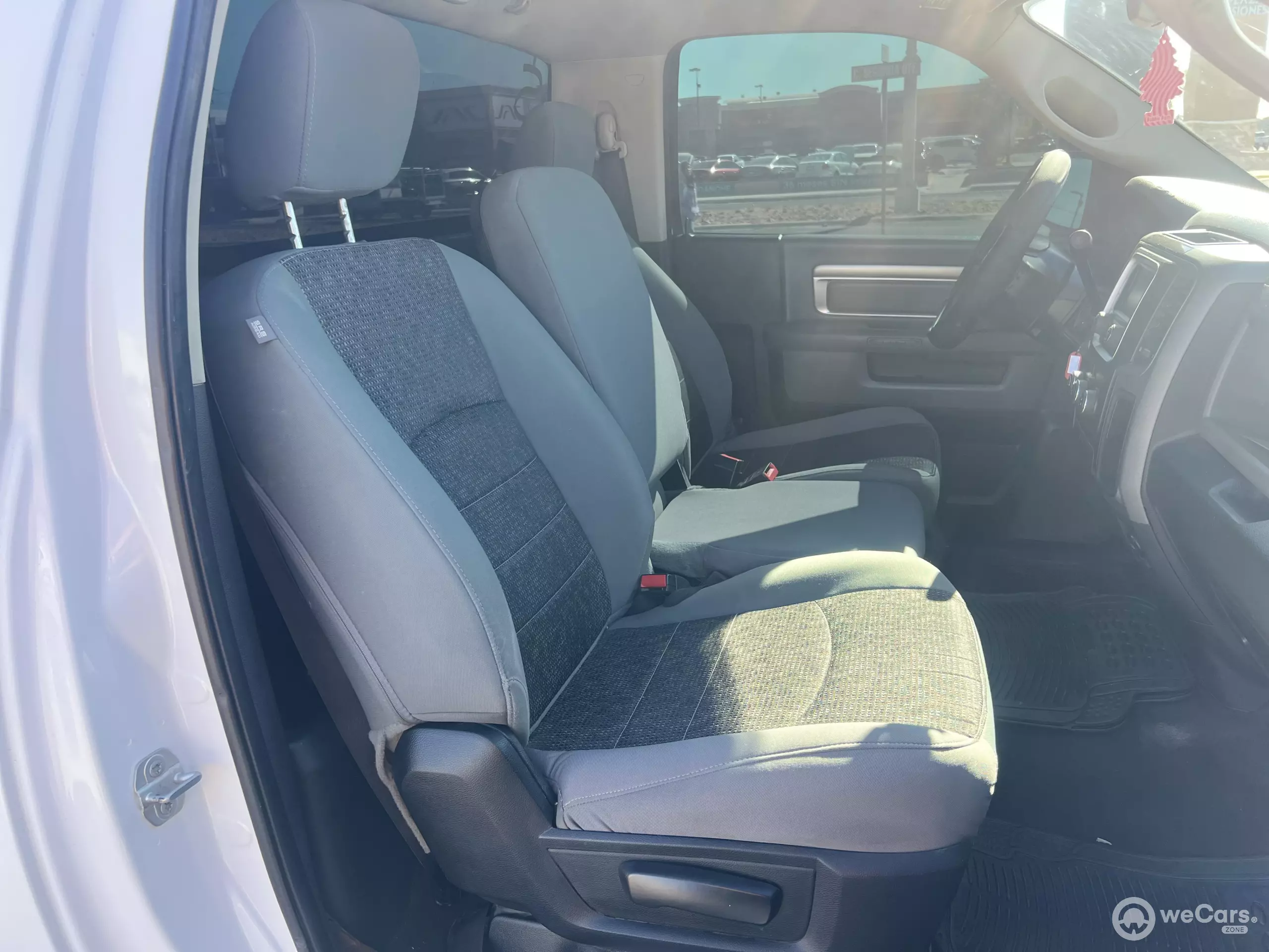 Dodge Ram 1500 Pick-Up