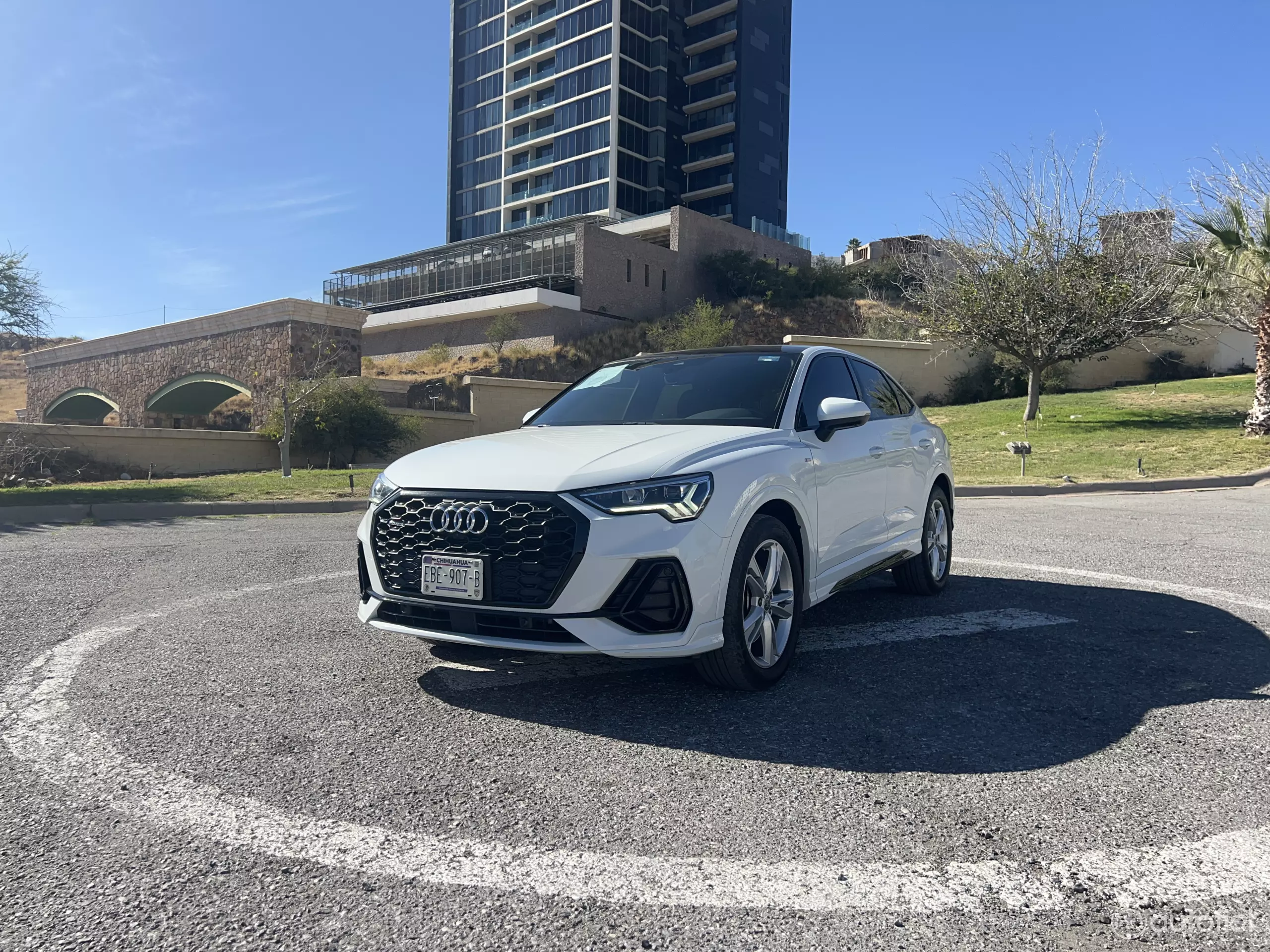 Audi Q3 VUD