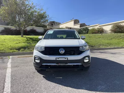 Volkswagen T-Cross VUD 2020