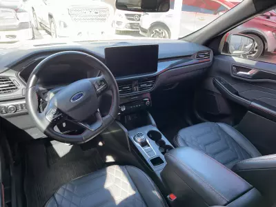 Ford Escape VUD 2024