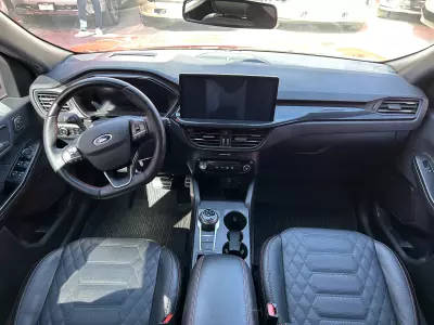 Ford Escape VUD 2024