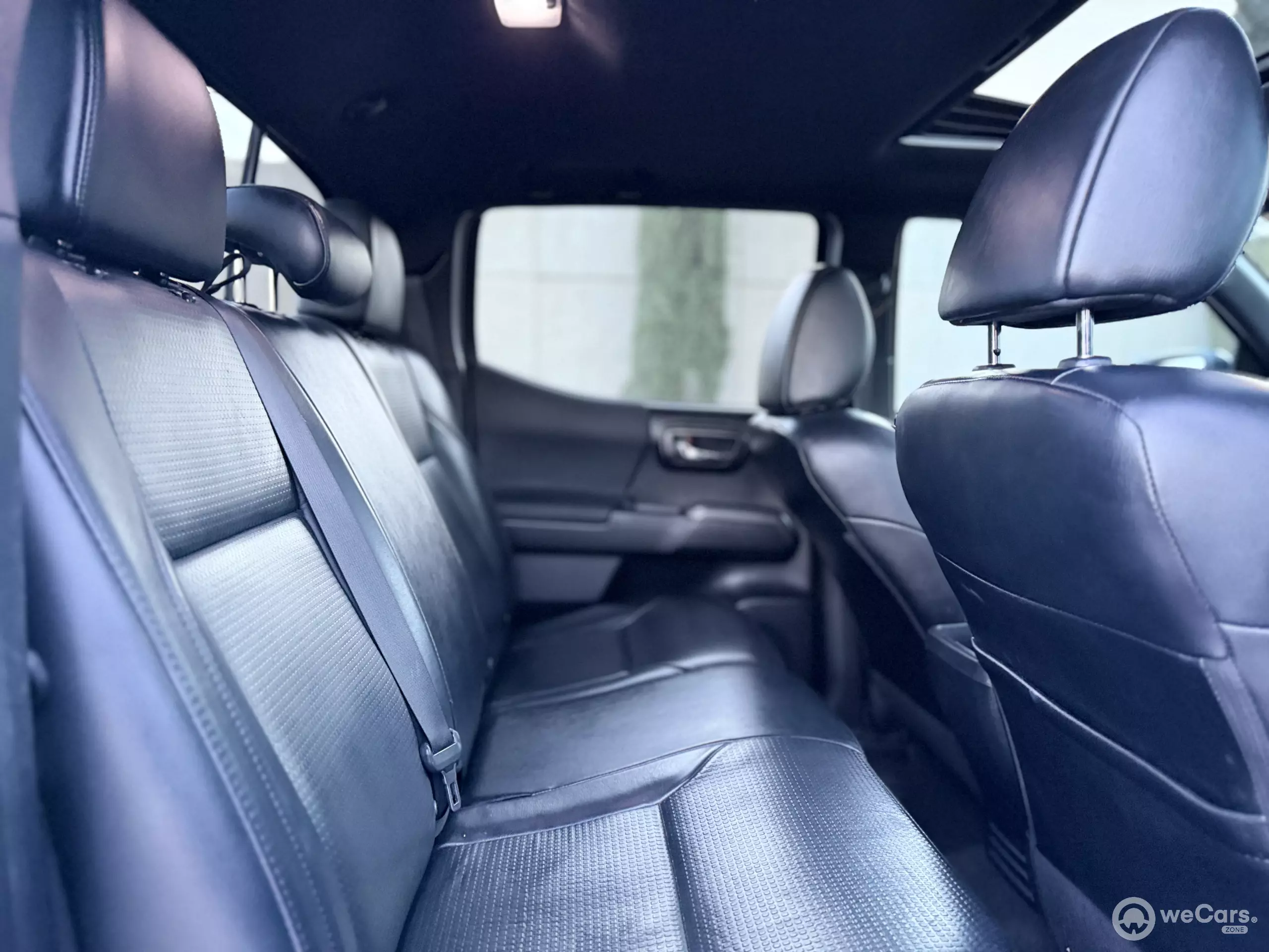 Toyota Tacoma Pick-Up