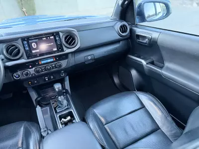 Toyota Tacoma Pick-Up 2019