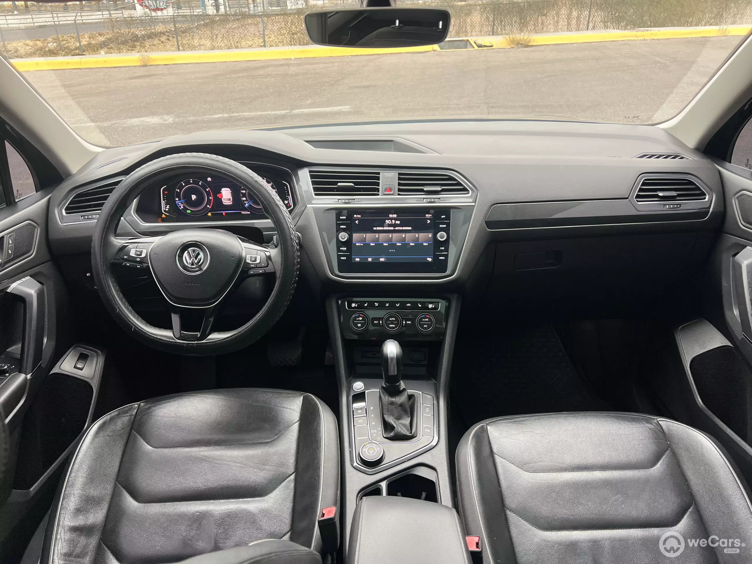 Volkswagen Tiguan VUD