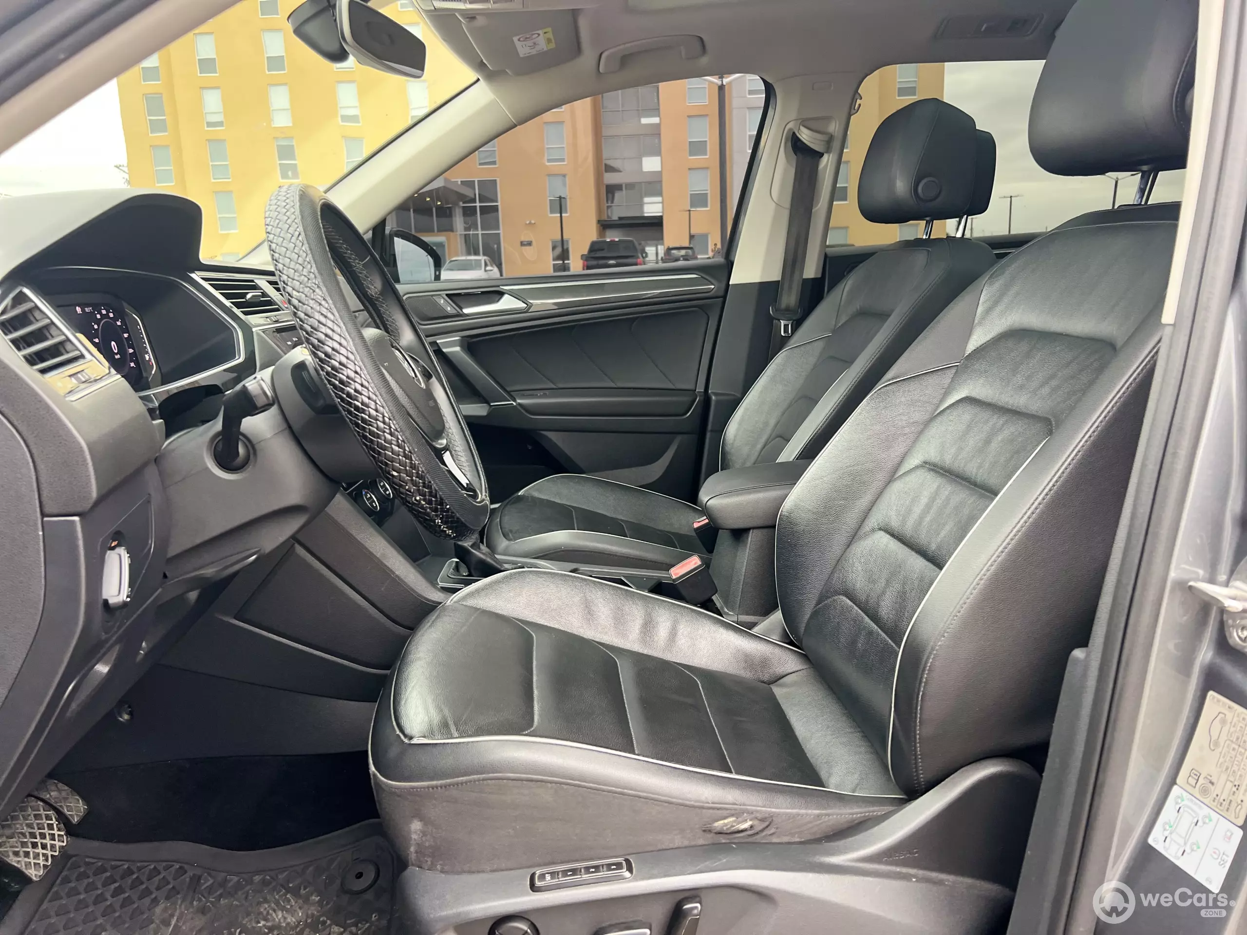 Volkswagen Tiguan VUD