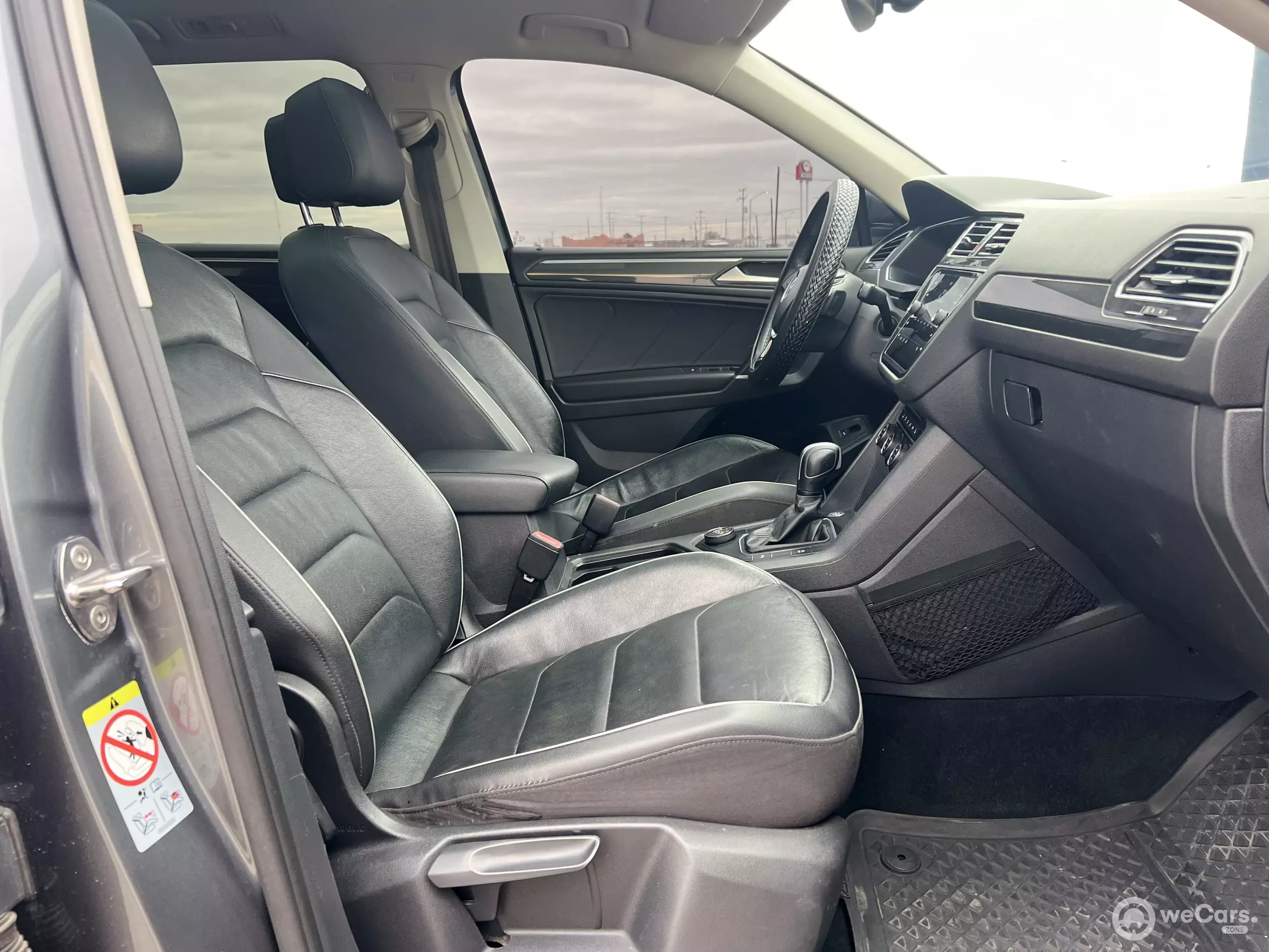 Volkswagen Tiguan VUD