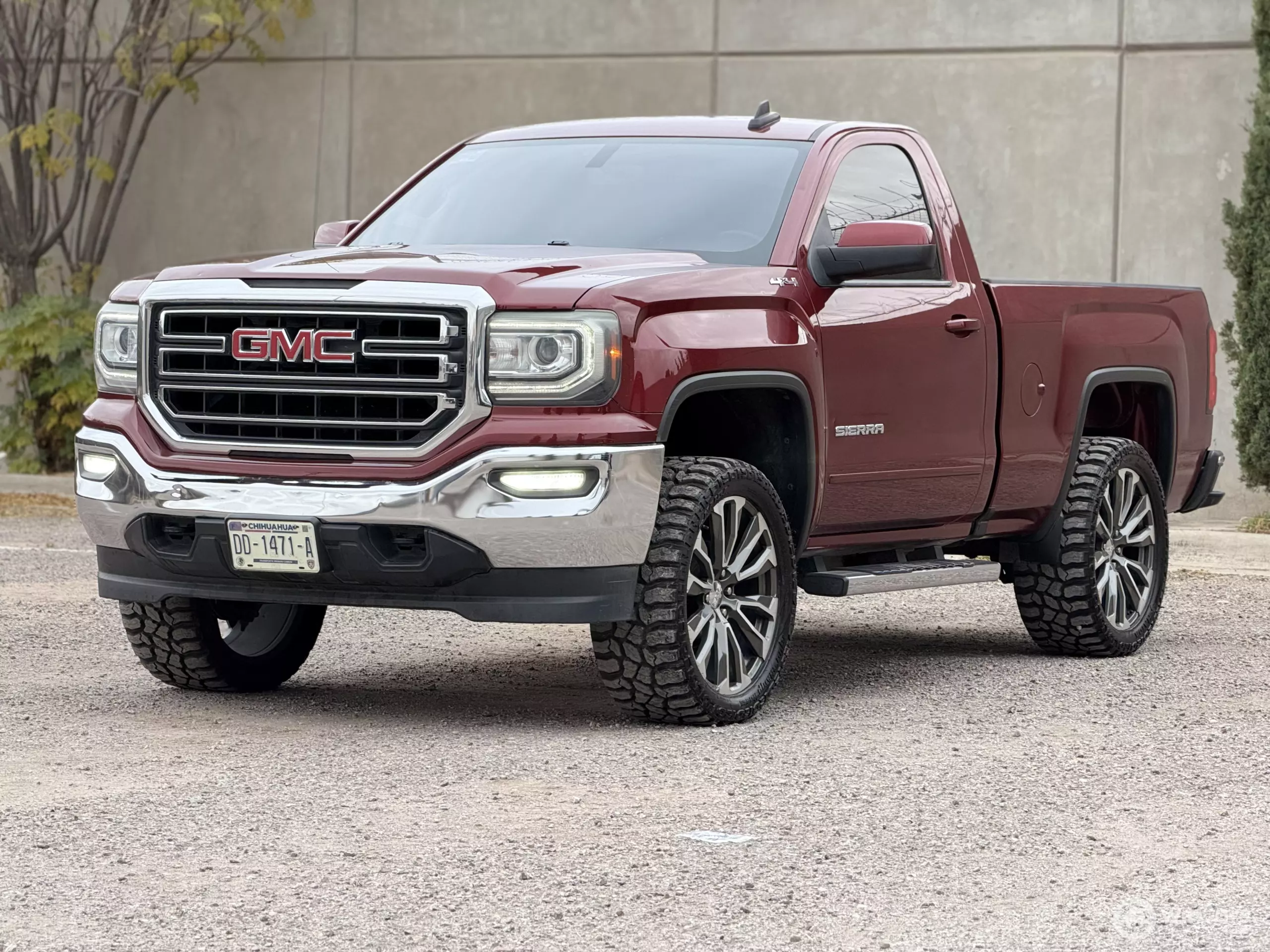 GMC Sierra Pick-Up