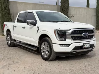 Ford Lobo Pick-Up 2023