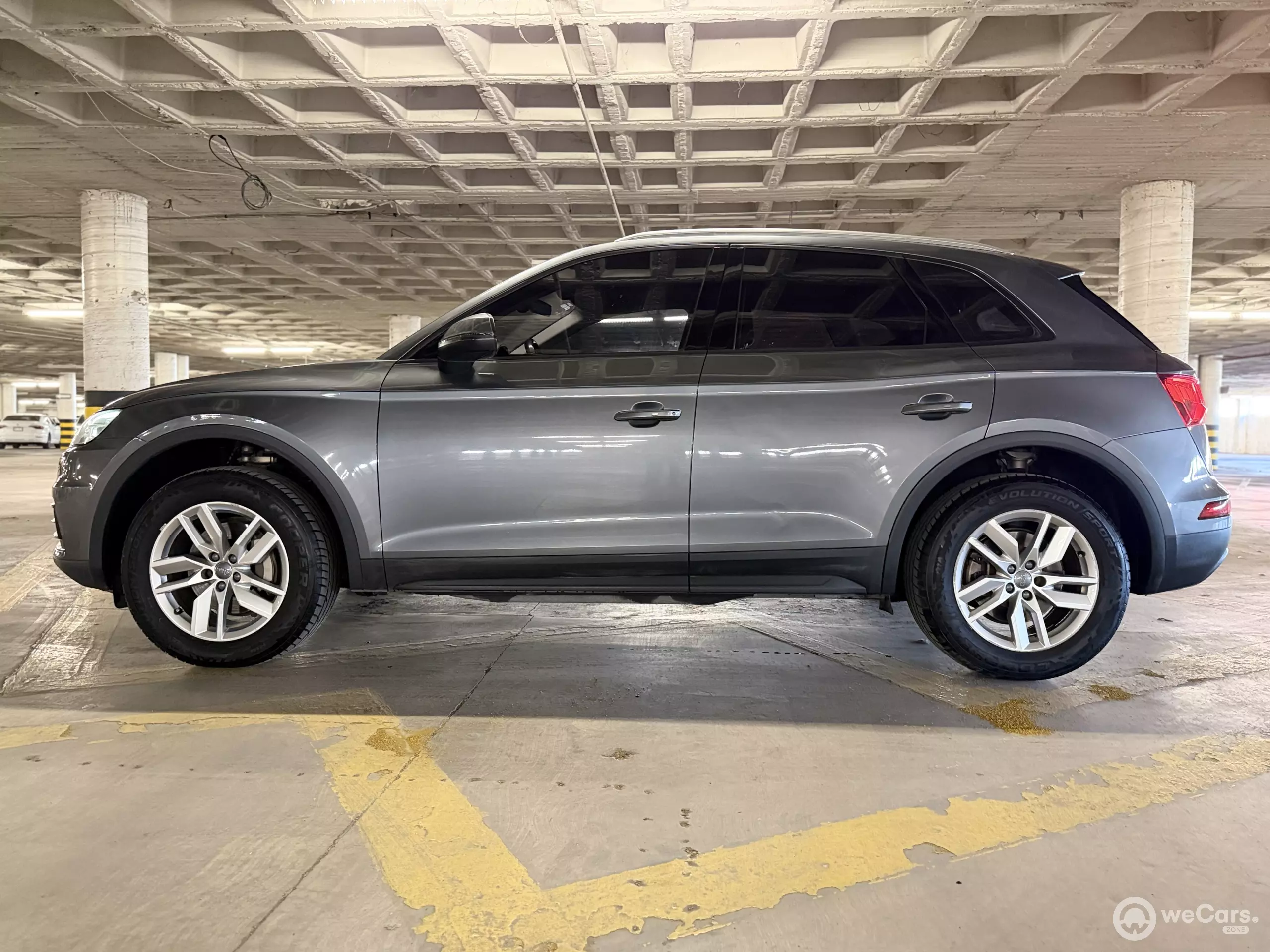Audi Q5 Quattro VUD
