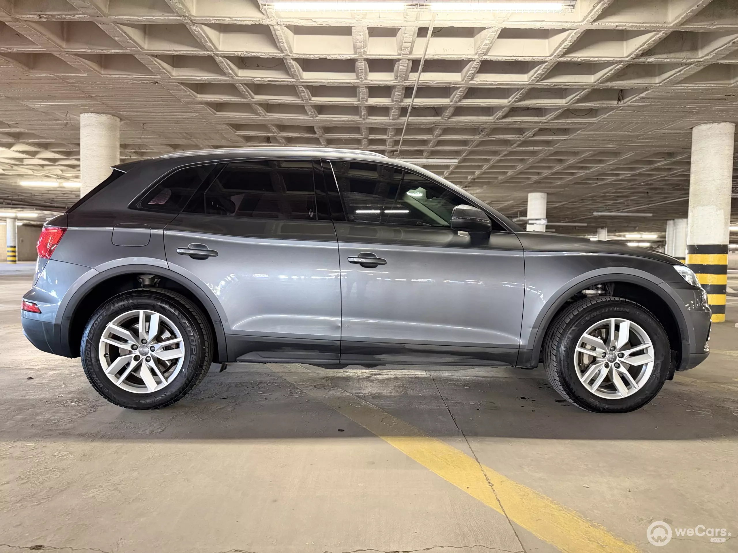Audi Q5 Quattro VUD