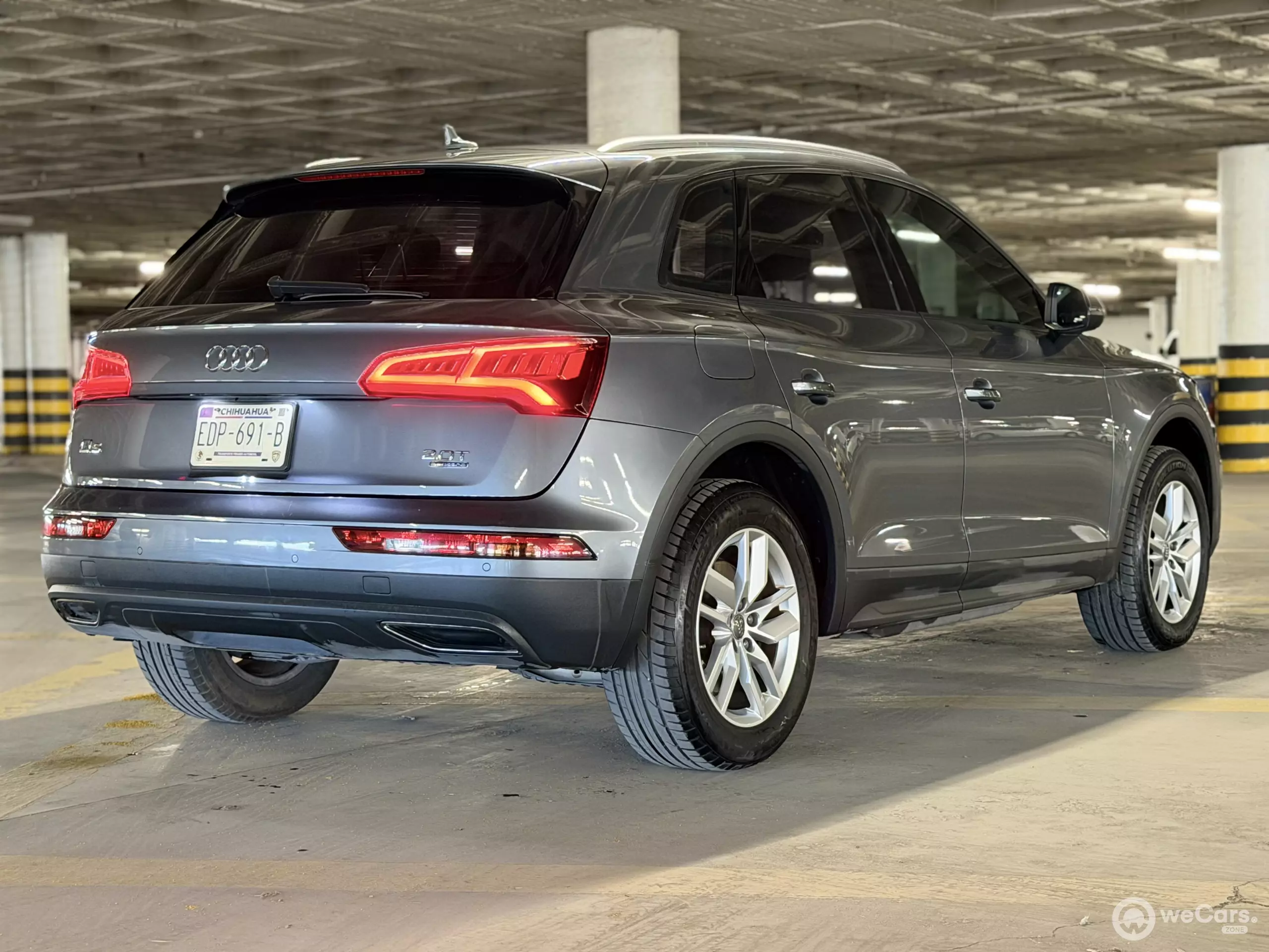 Audi Q5 Quattro VUD
