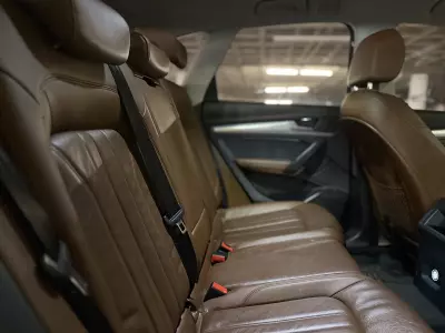 Audi Q5 Quattro VUD 2018