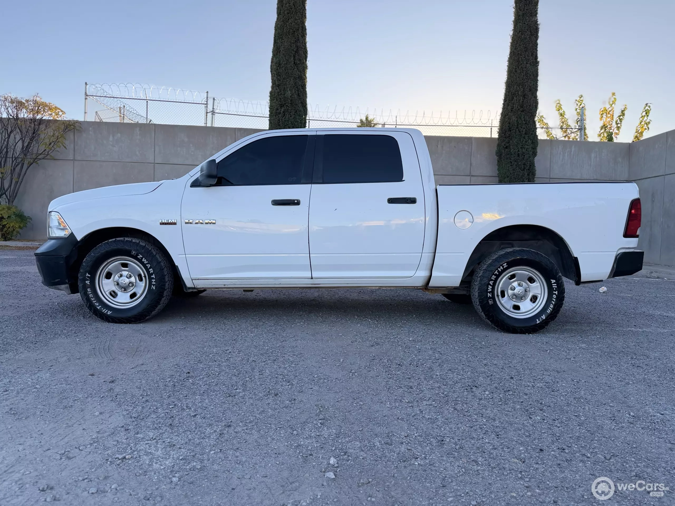 Dodge Ram 2500 Pick-Up