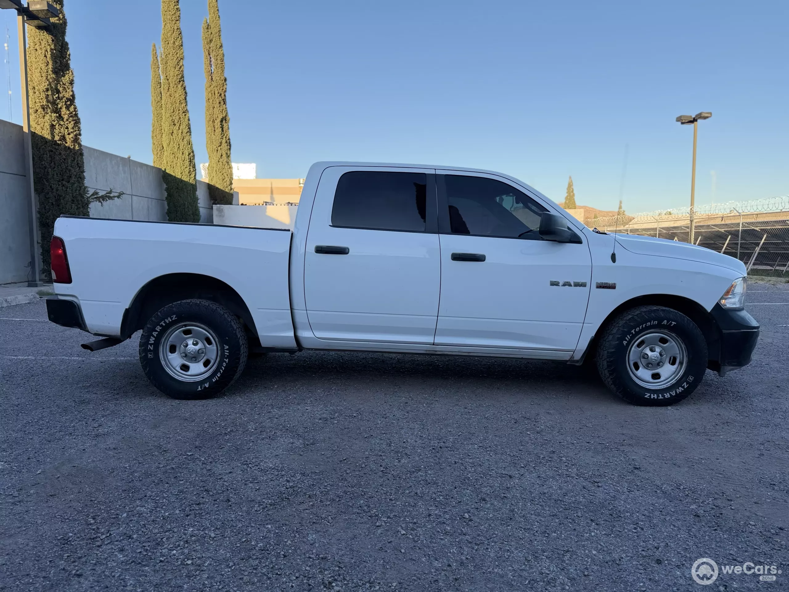 Dodge Ram 2500 Pick-Up