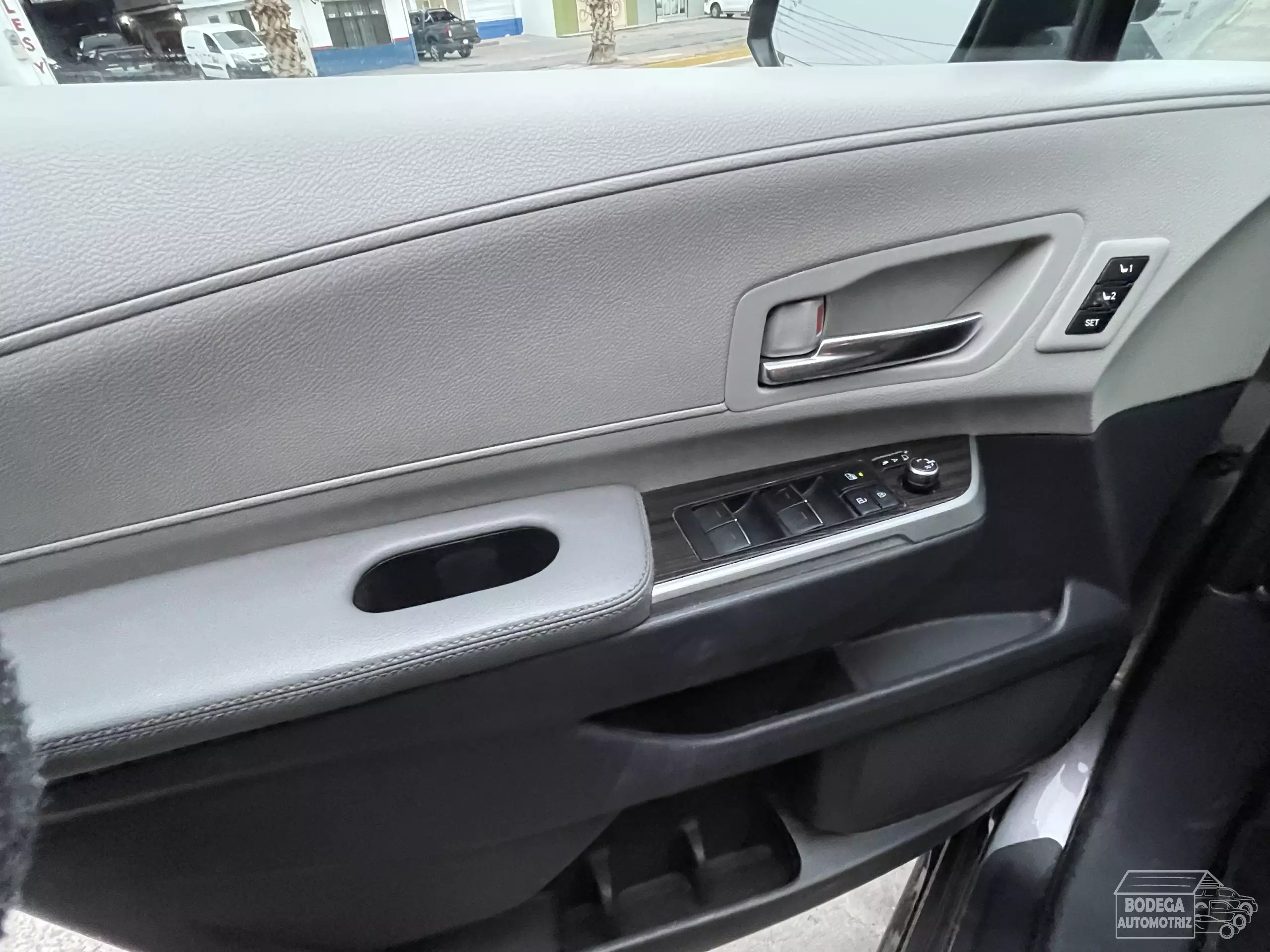 Toyota Sienna Minivan