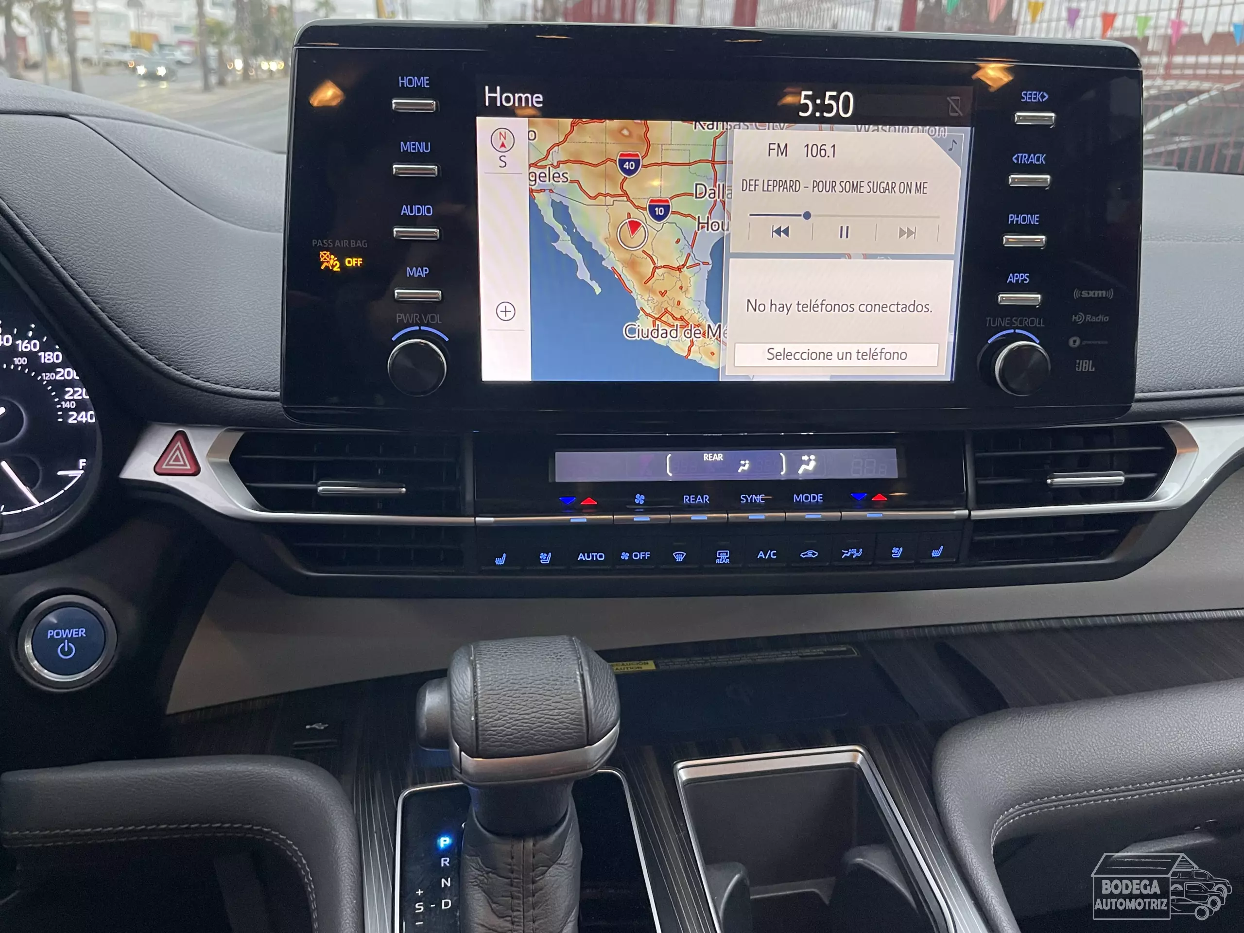 Toyota Sienna Minivan