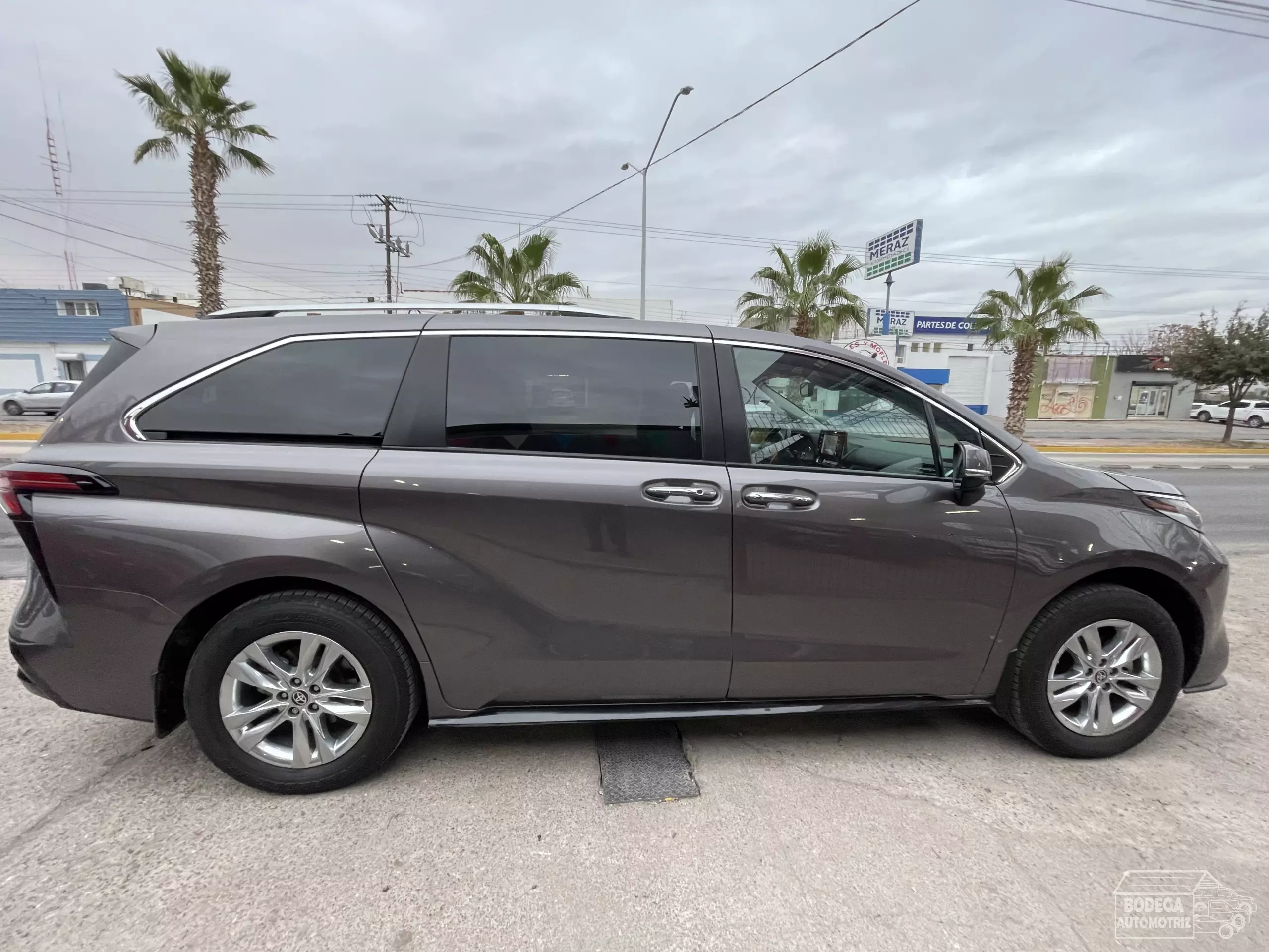 Toyota Sienna Minivan