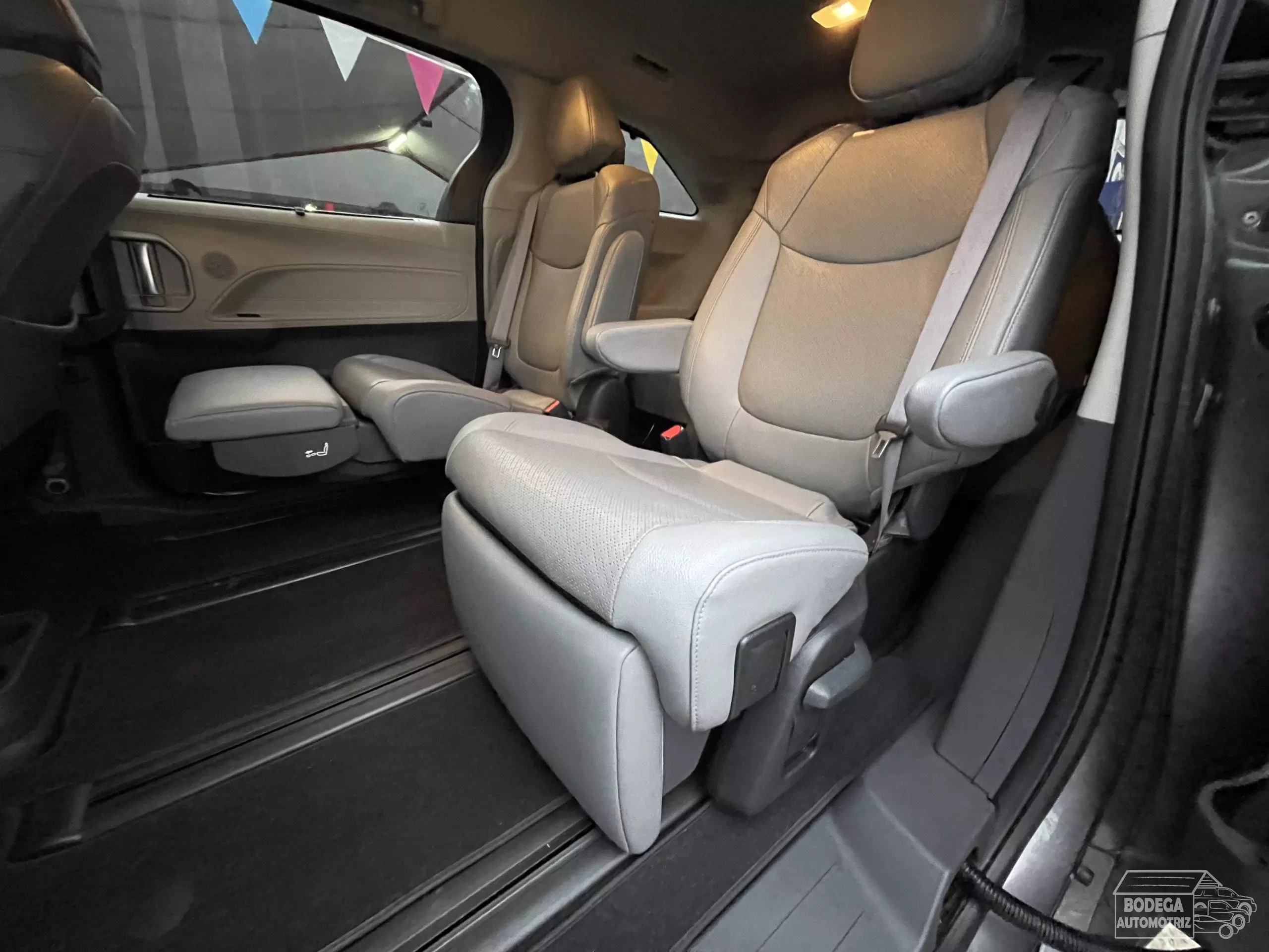 Toyota Sienna Minivan