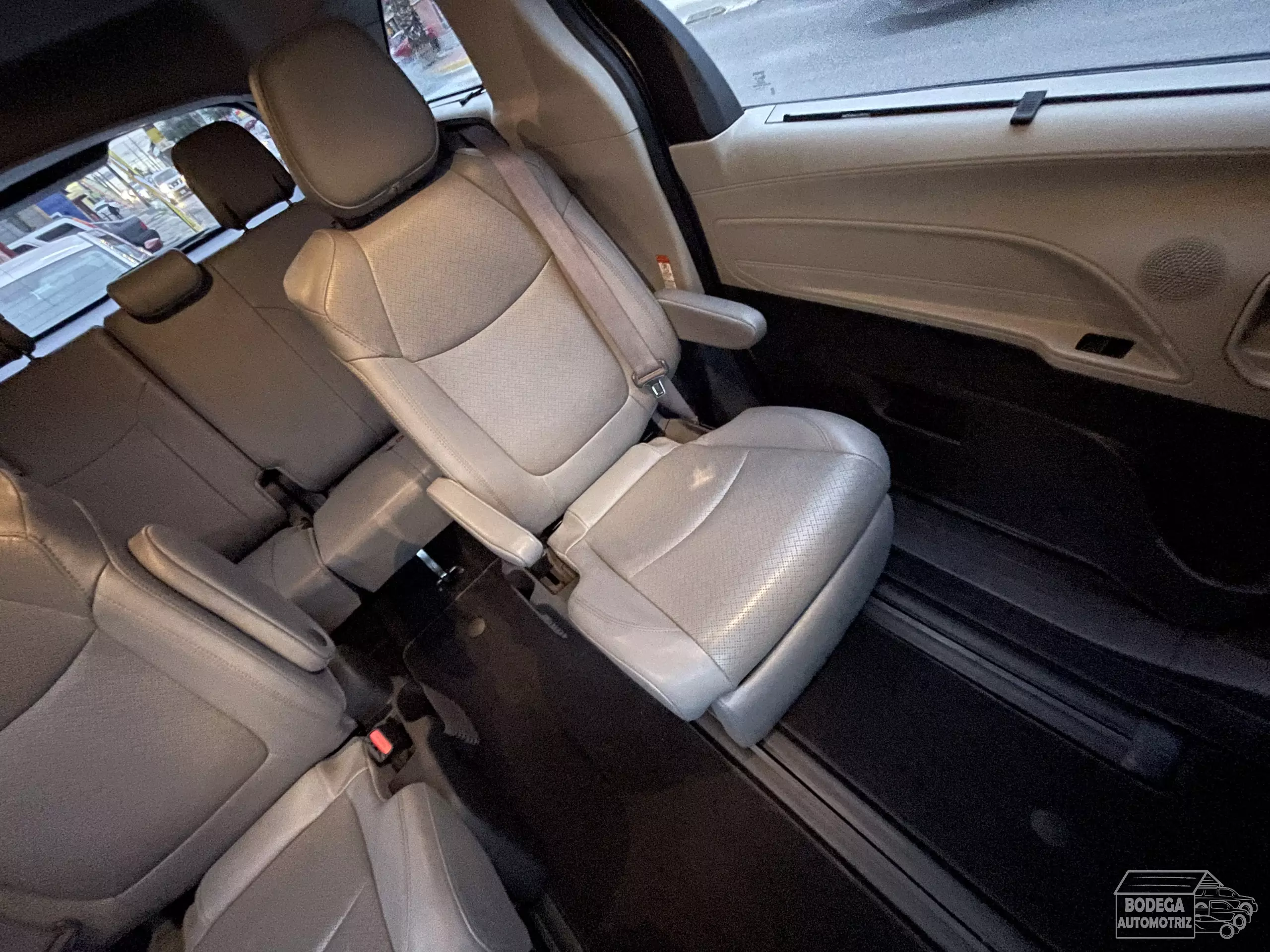 Toyota Sienna Minivan