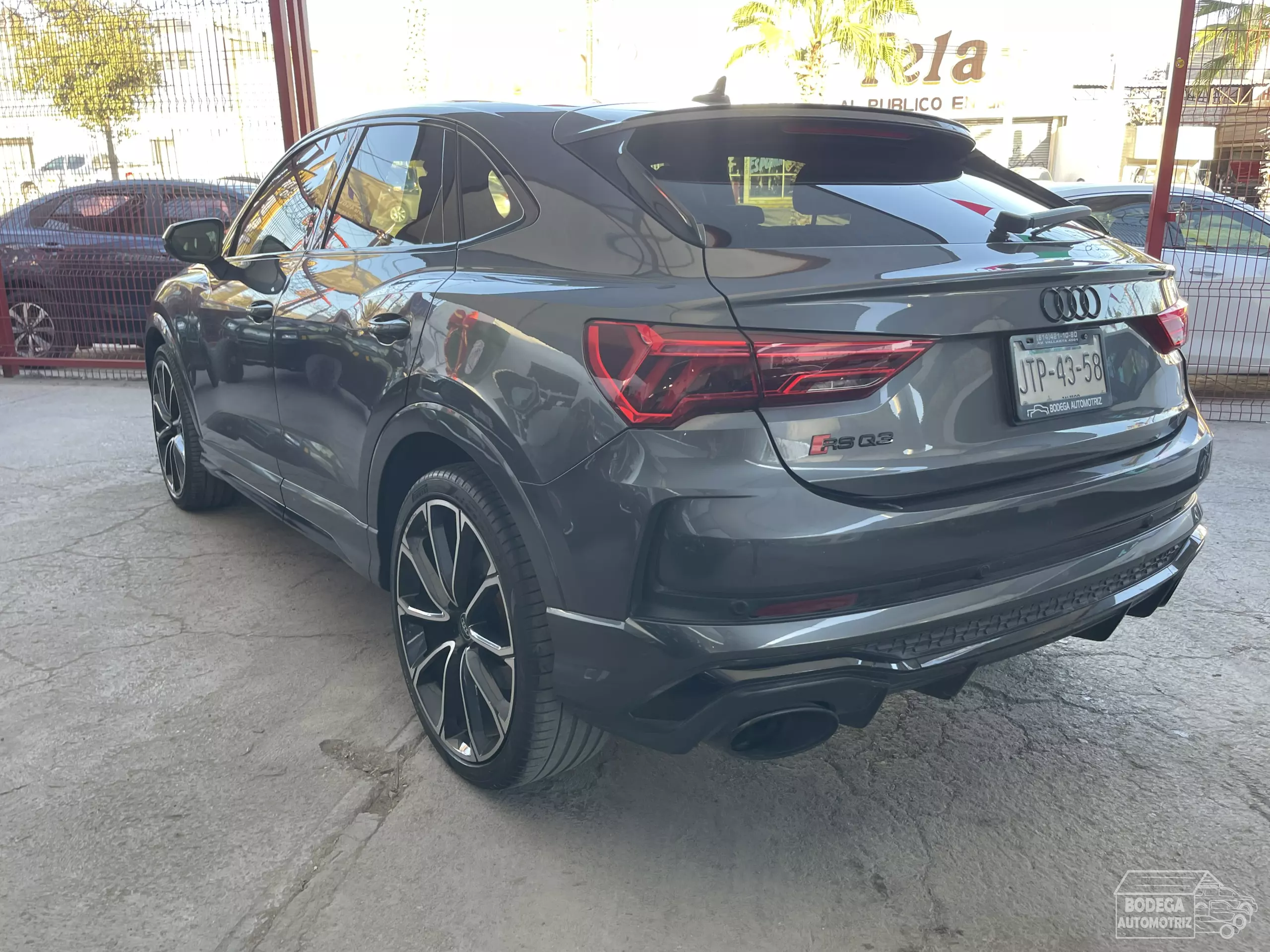 Audi Q3 VUD