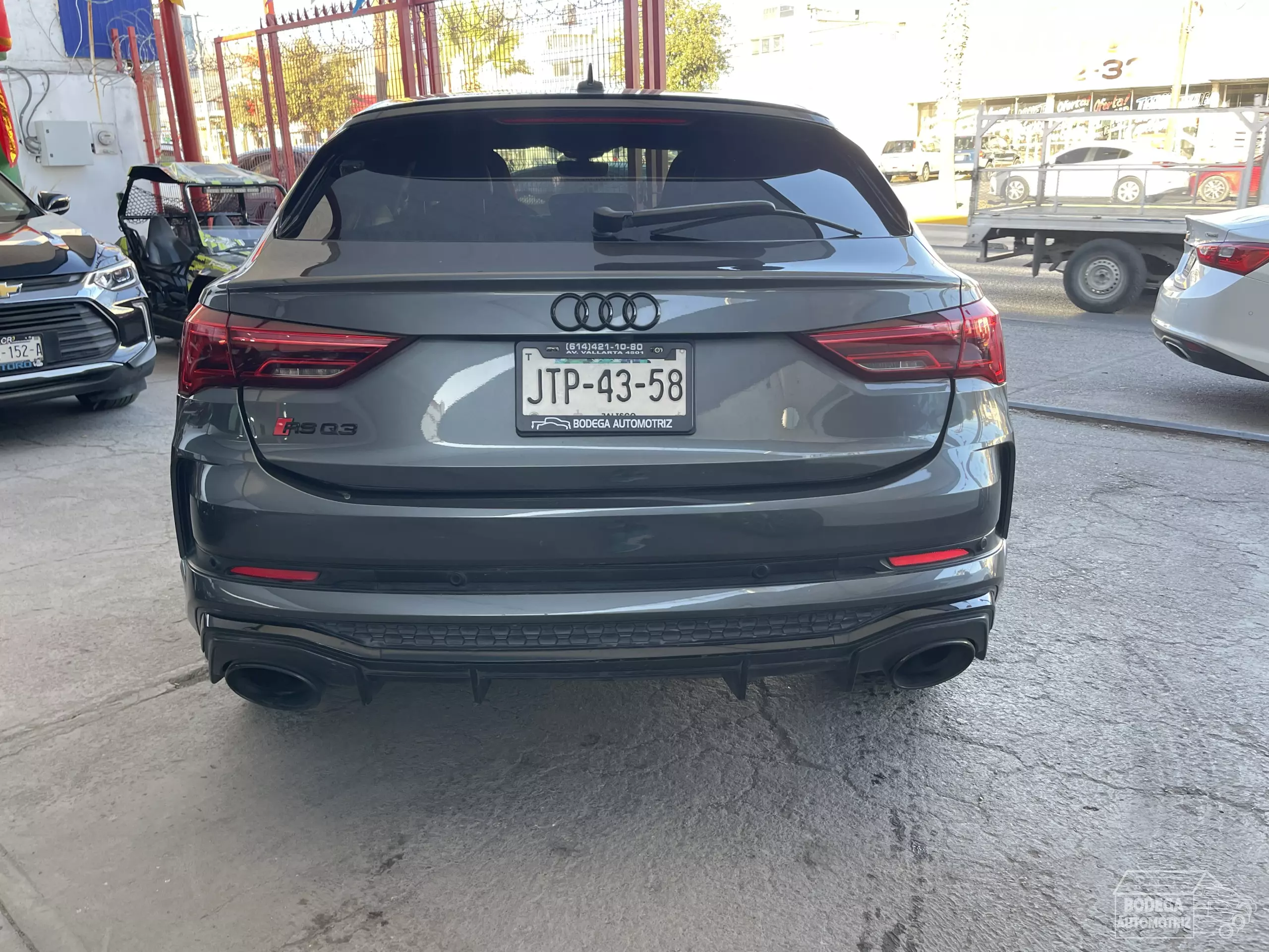 Audi Q3 VUD