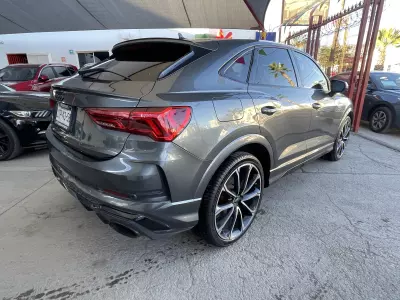 Audi Q3 VUD 2023