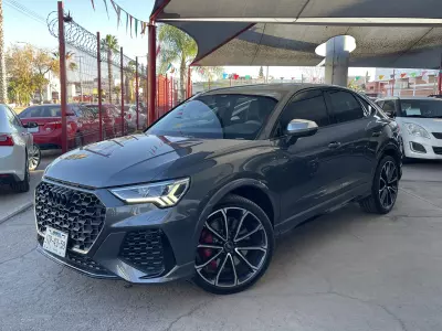 Audi Q3 VUD 2023