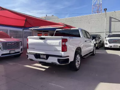 Chevrolet Silverado Pick-Up 2022