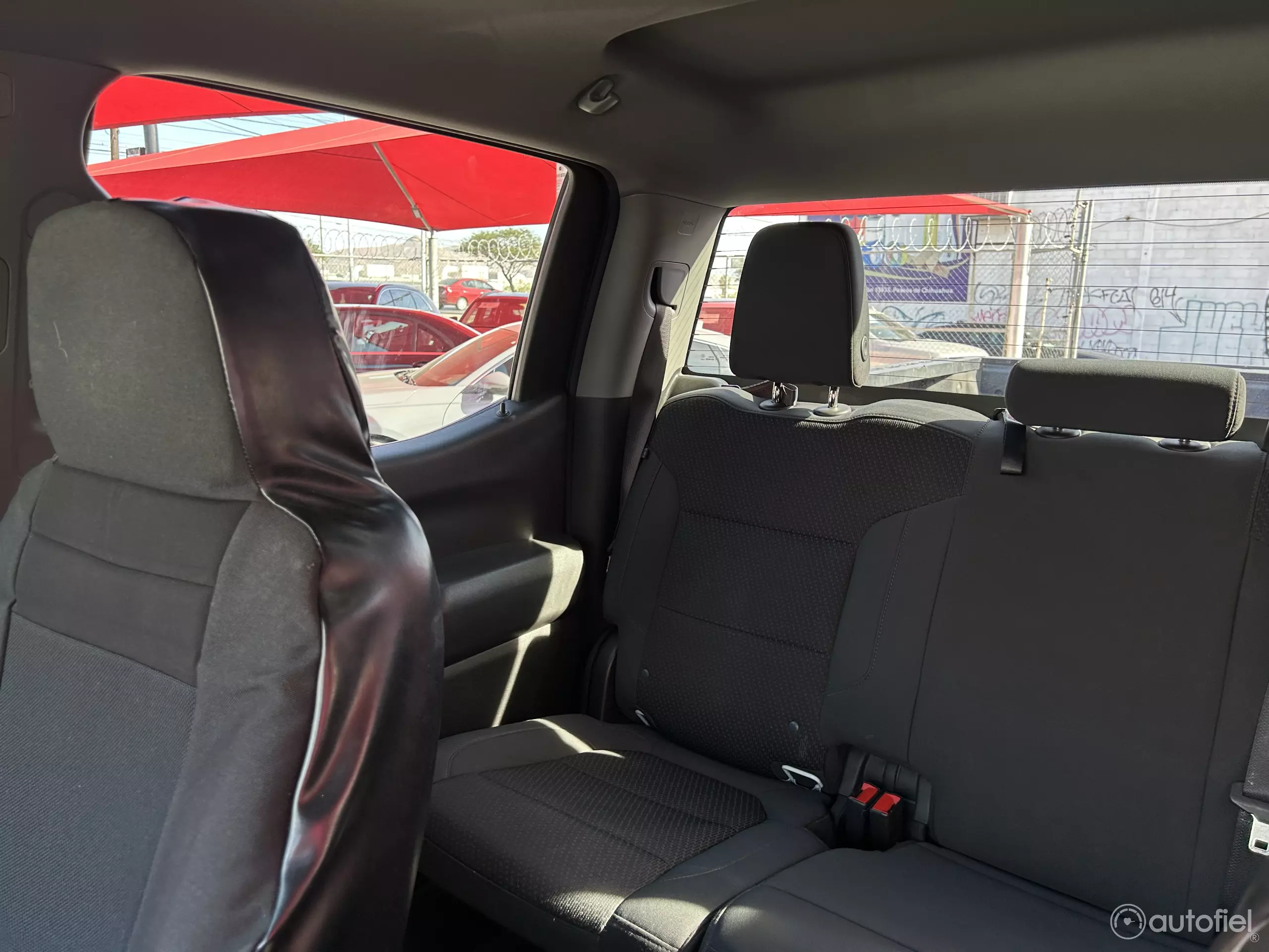 Chevrolet Silverado Pick-Up