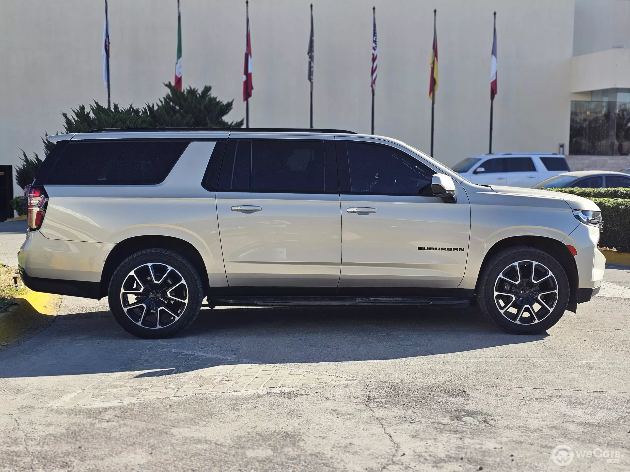 Chevrolet Suburban VUD