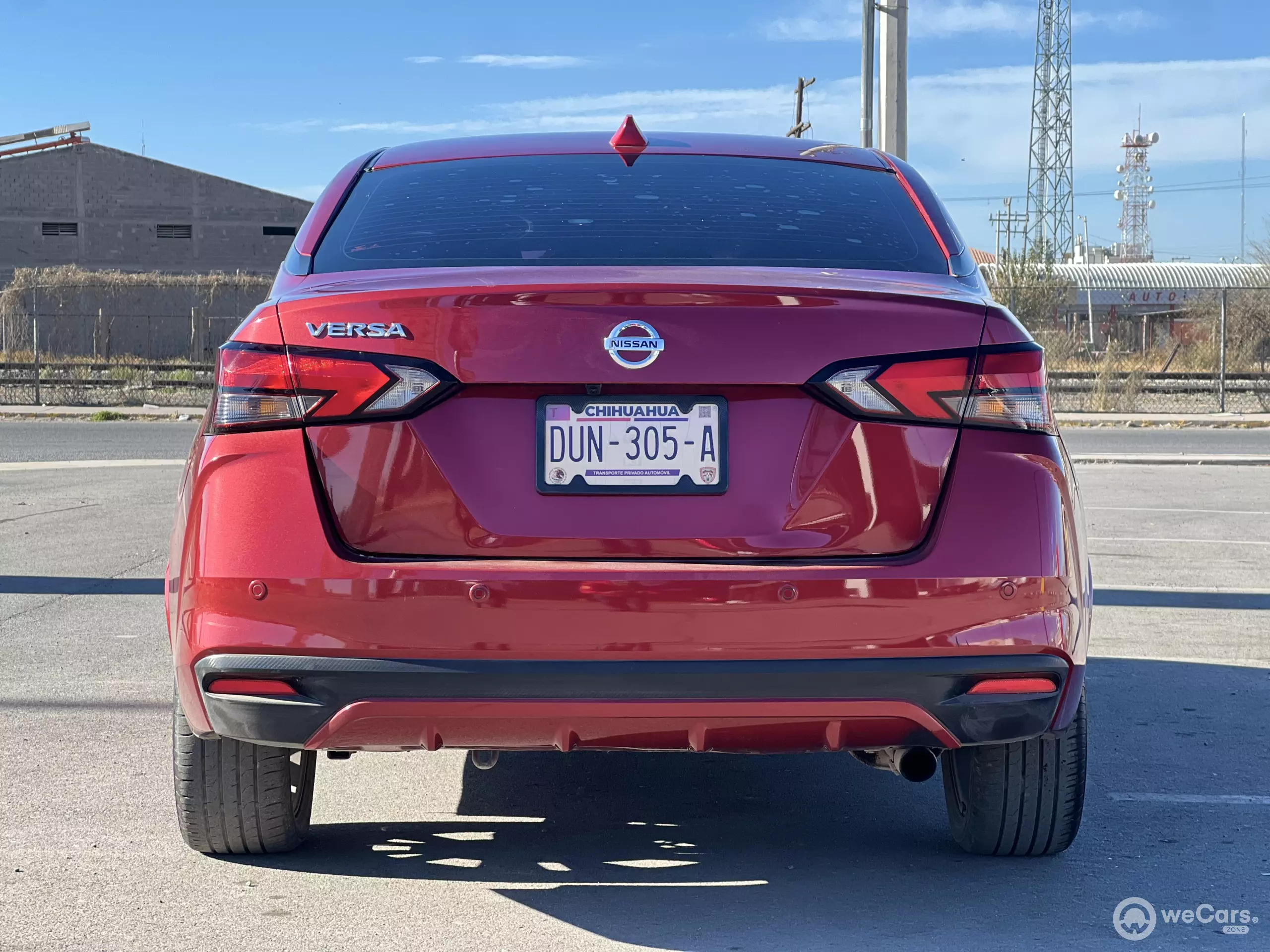 Nissan Versa