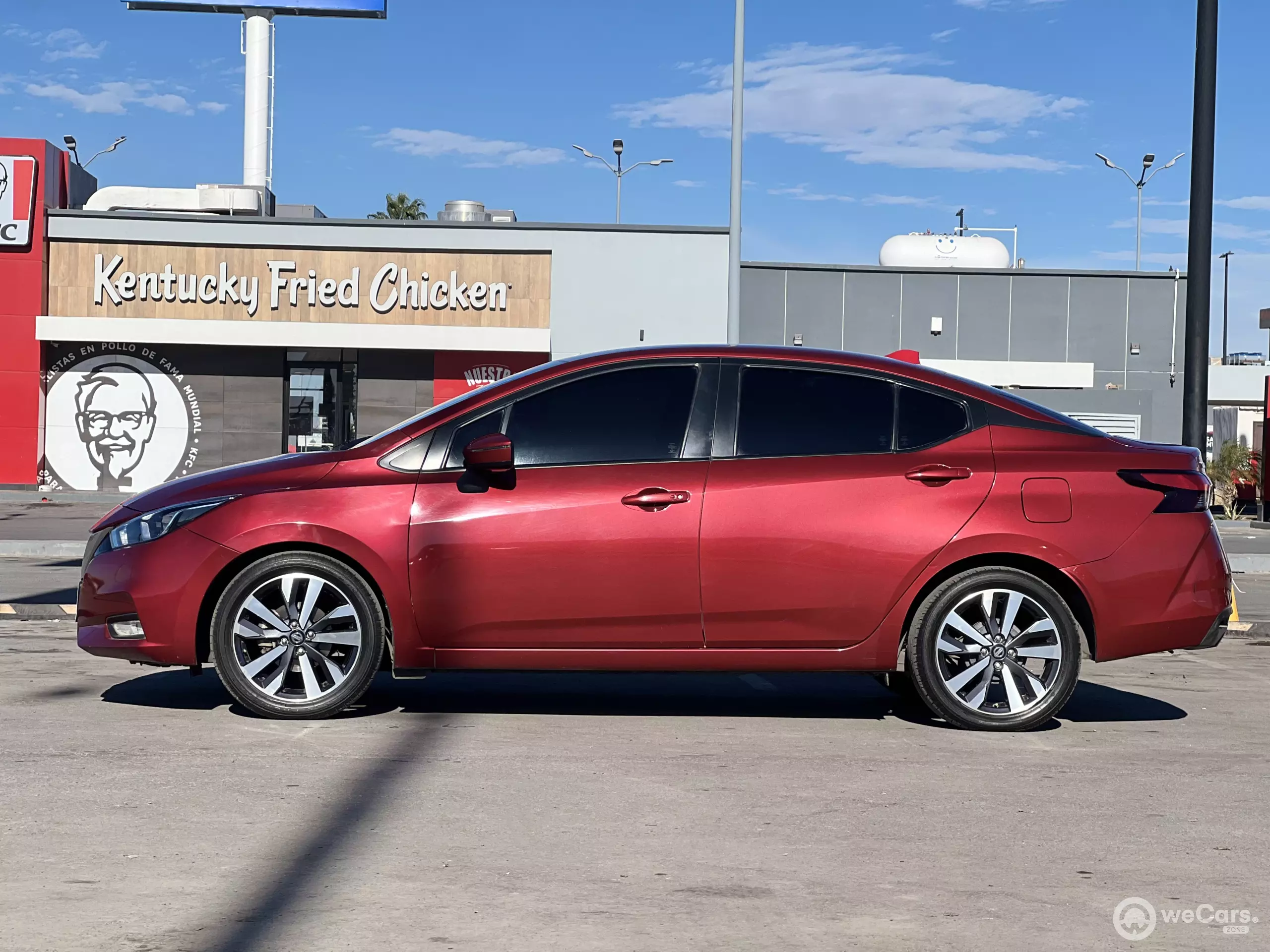 Nissan Versa