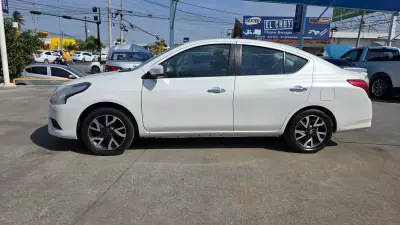 Nissan Versa 2019