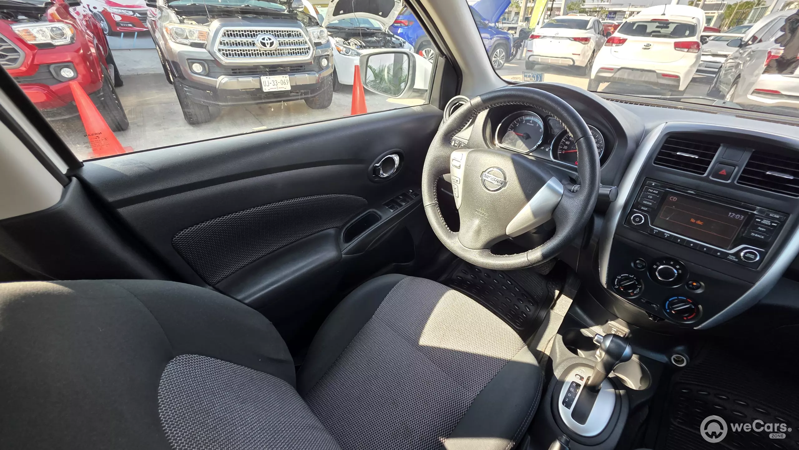 Nissan Versa