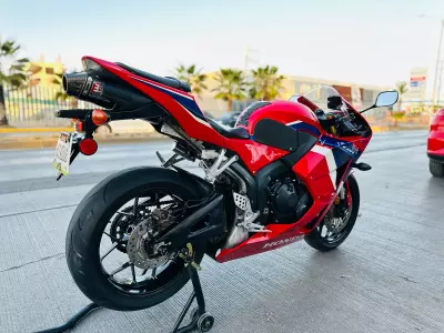Honda CBR600RR 2021
