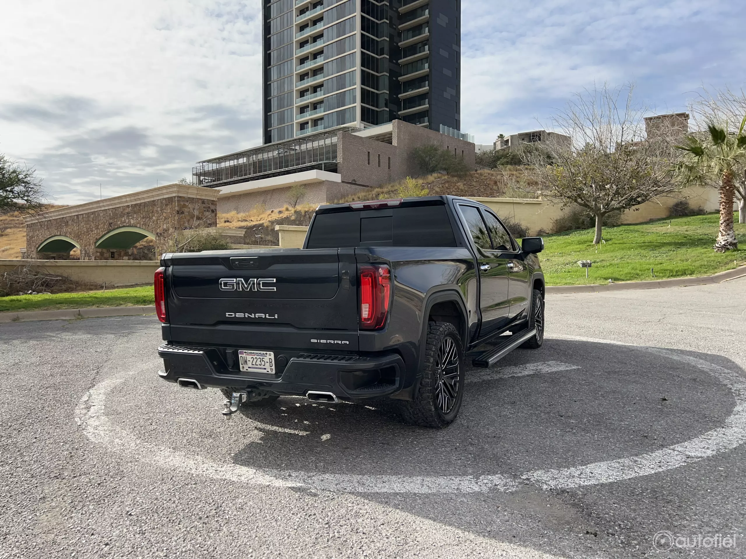 GMC Sierra Pick-Up 4x4