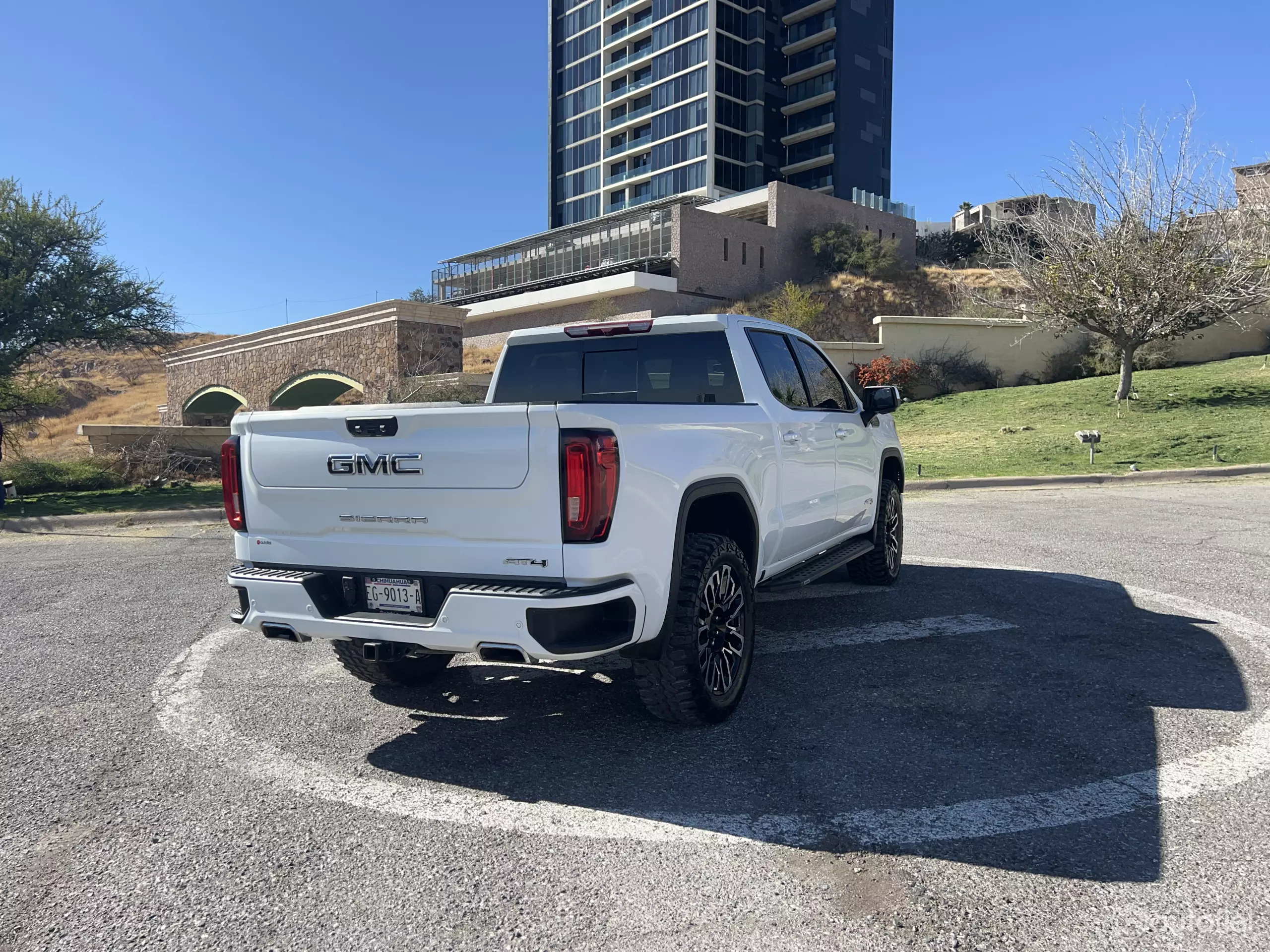 GMC Sierra Pick-Up 4x4