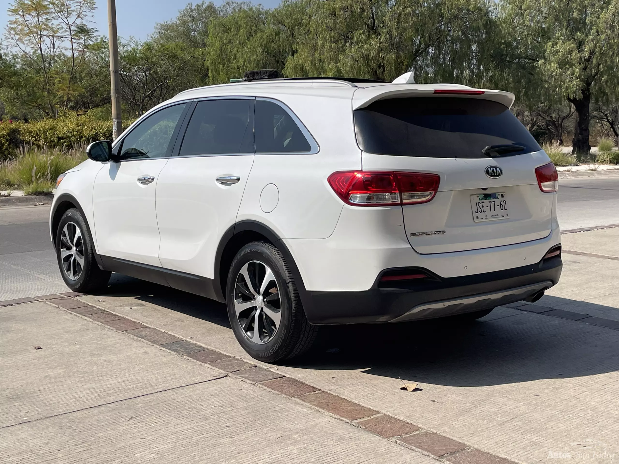 Kia Sorento VUD