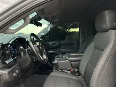 Chevrolet Cheyenne Pick-Up 2023