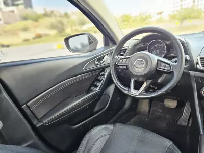 Mazda Mazda 3 2017