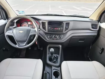 Chevrolet Tornado Van Furgoneta 2023