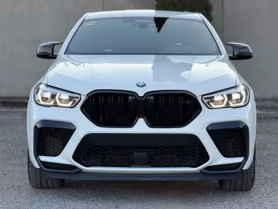 BMW X6 VUD 2022