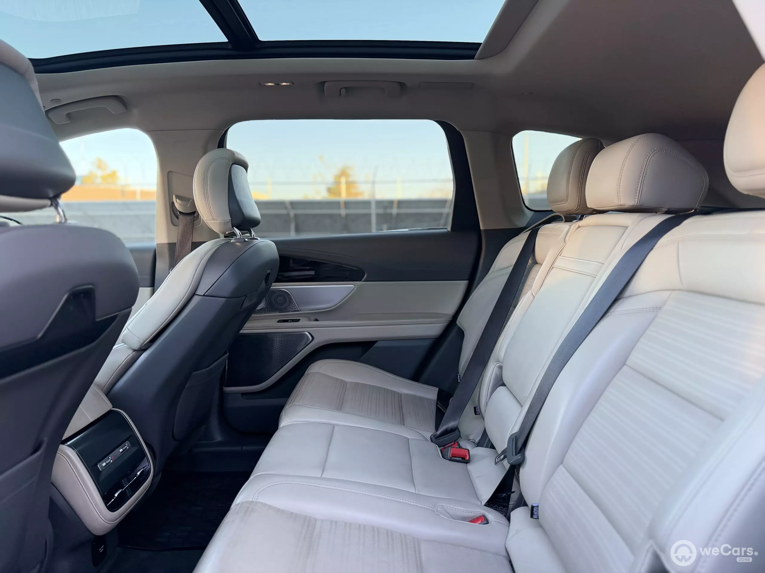 Lincoln Nautilus VUD