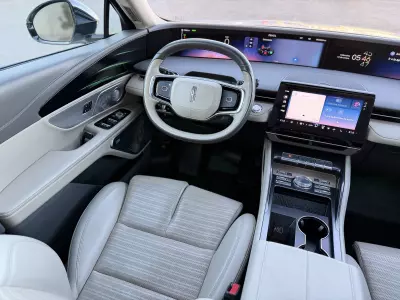 Lincoln Nautilus VUD 2024