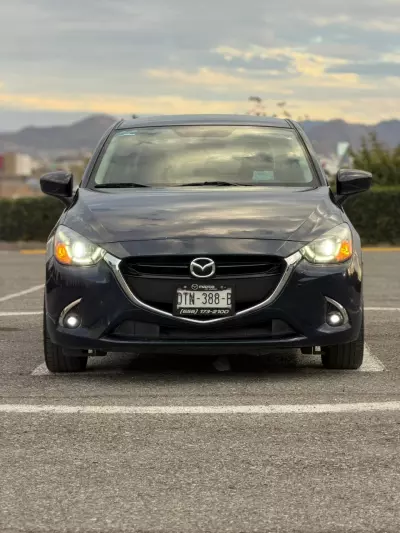 Mazda Mazda 2 2019